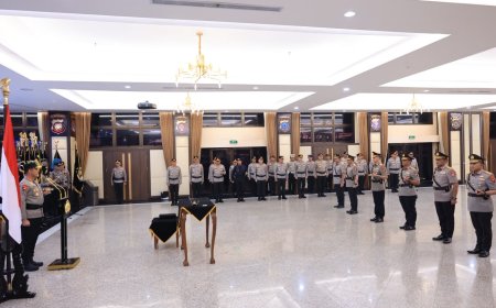 Kapolri Pimpin Sertijab di Mabes Polri